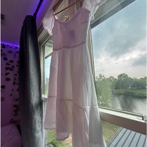 Hollister XS White Dress